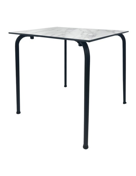 Mesa FERAY, apilable, epoxi color negro, tablero fenólico mármol blanco 69 x 69 cms.